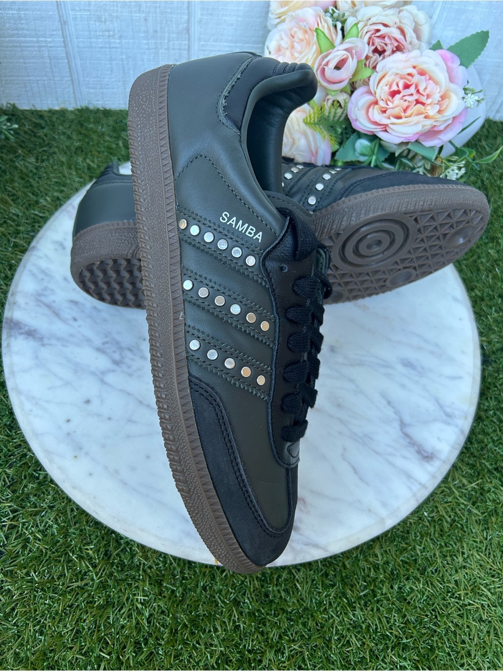Adidas ICONIC SAMBA SHOES WITH PREMIUM MATERIALS AND METALLIC DOT 3-STRIPES 9.5 - Picture 7 of 16